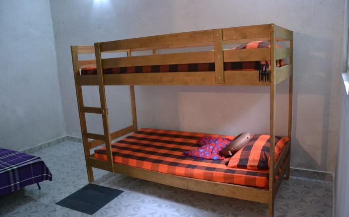 CeYlOn ShInE - LiLy HoMe (KaNDy)