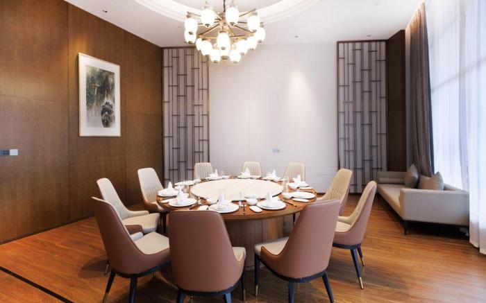 DONGXIANG LN DONGFANG HOTEL