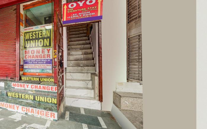 Hotel O The Signature Stay