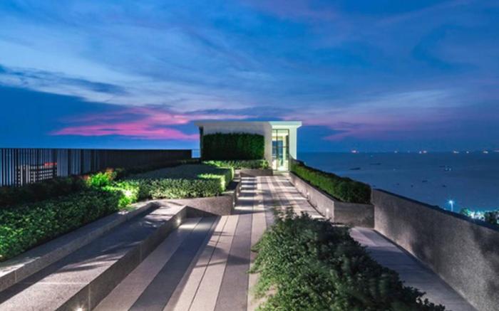 2 Bed Room Beautiful Location - Central Pattaya