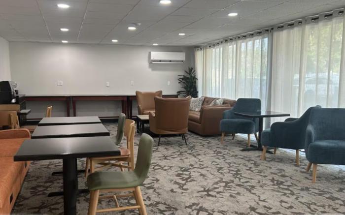Baldwin Inn & Suites, SureStay Collection by Best Western