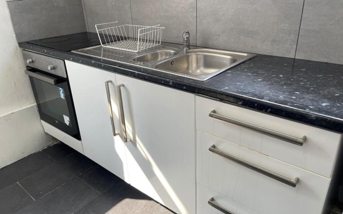 Kingsbury Service Accommodation