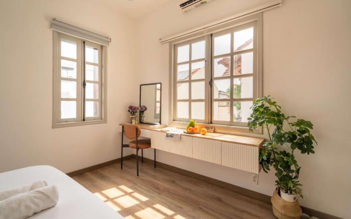 Chạm's Hotel & Homestay