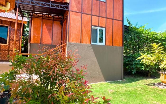 House in Alegria with Pool - Tiny House