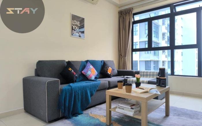 The Garden 3BR Family Cozy Suites Netflix BySTAY