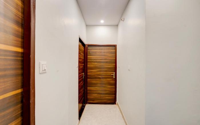 Super Collection O IIT BHU Varanasi Formerly Singh Residency