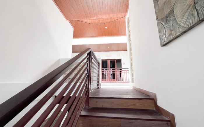 Urbanview Hotel Arta Guna Casa