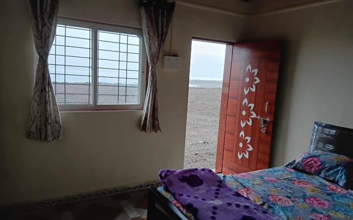 Camping blue sky heaven malshej 