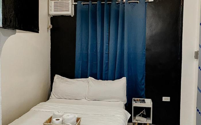 Cozy Room in General Luna