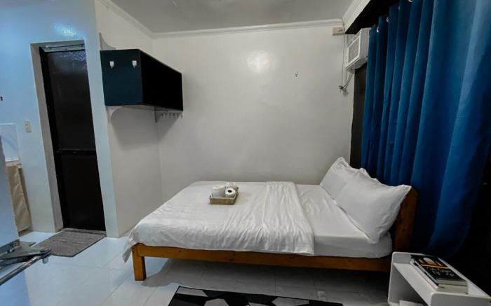 Cozy Room in General Luna