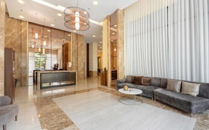 1 Bedroom Condo Near Ayala Mall