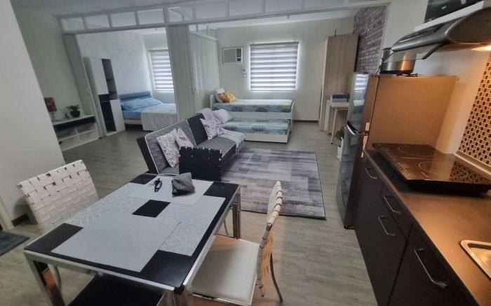 Cozy, Spacious, Staycation Home in Nuvali