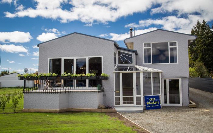 Te Anau Lakefront Bed and Breakfast