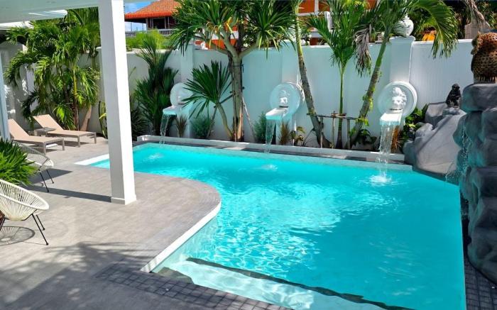 NEBULAND Luxury Pool Villa Pattaya Walking Street 
