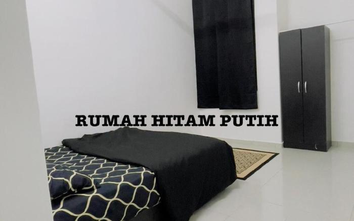 Homestay Hitam Putih