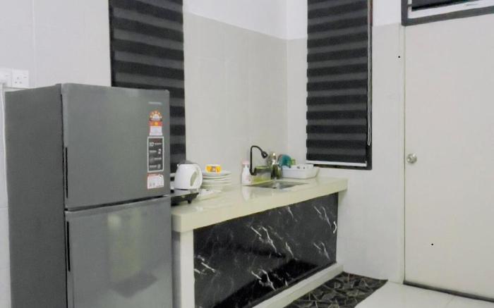 Homestay Hitam Putih