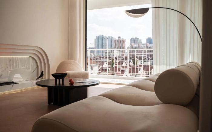 Modern Oriental The prosperity and privacy 