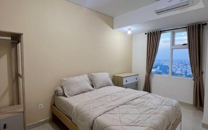 2 Br Apartment Podomoro City with Medan City View