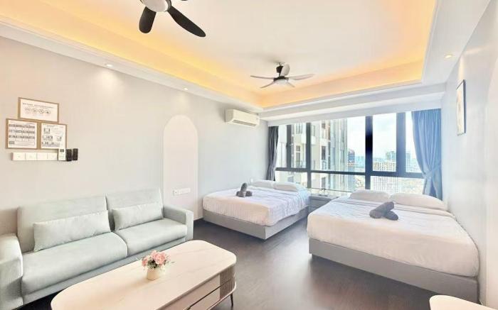 R&F Seaview Family Suite by XinAn