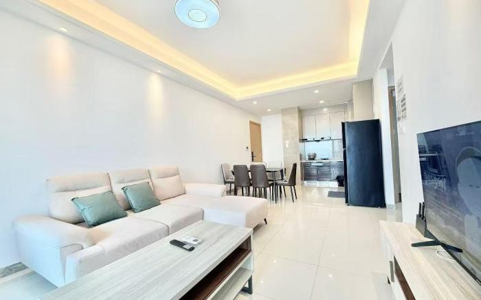 R&F Seaview 2Bed2Bath by Xin An