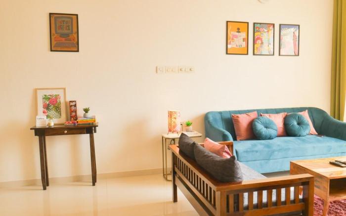 Artistic 2BR apt | 10 min to GOI Airport & Beaches