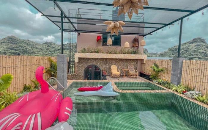 TÔ NHIÊN HOMESTAY CÁT BÀ