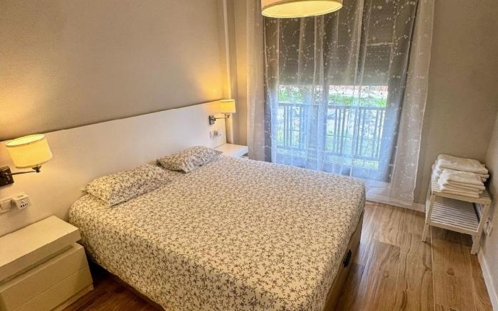 Aeropuerto Plenilunio Suites Blue by beBalmy