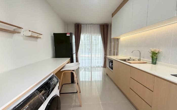 บ้านพักใจกลางเมือง ติดเมกาบางนา ไปสนามบิน 15 นาที