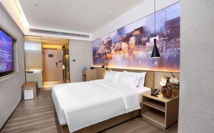 MEHOOD LESTIE Guangzhou Huadu Wenlv City Shiling