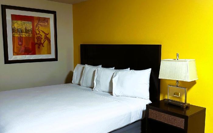 Pepper Tree Inn