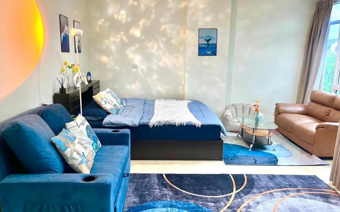 Vonluk @The beach bangsaen