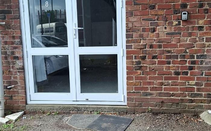 Two Double, 3 Single, 2 Sofa Beds Studio, Suite 8