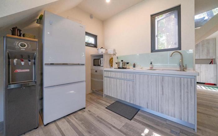 雲上太陽民宿｜花蓮包棟、戲水池、KTV、電動麻將桌