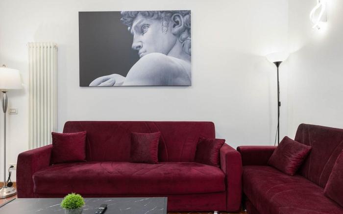 Elegant Apartment with Cathedral View!