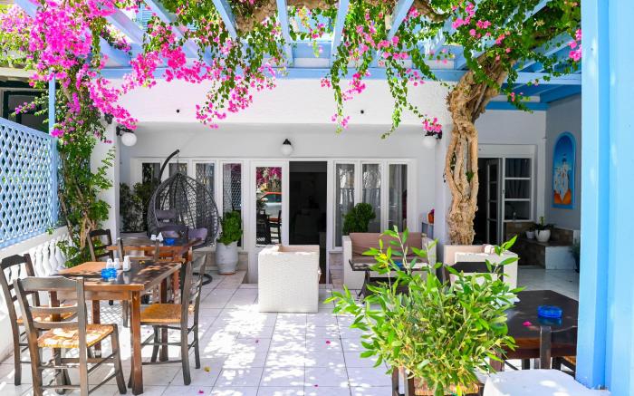 Narkissos Hotel