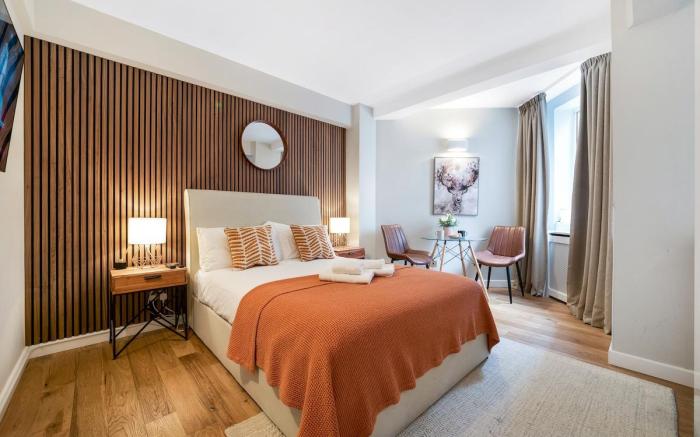 Elegant Apartment in London's Prime Location