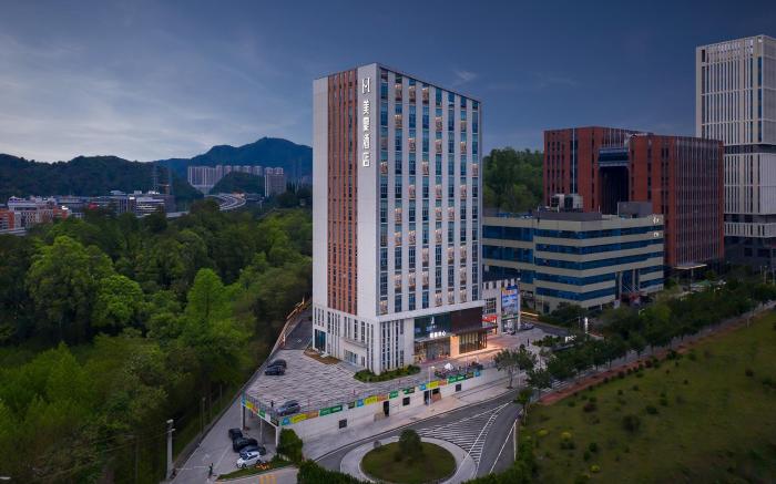美豪酒店（广州大观湿地公园岭南学院店）