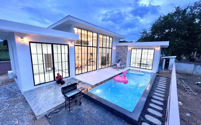 Tokkok Pool Villa