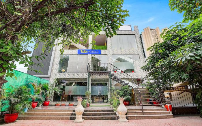 FabHotel Golden Stone