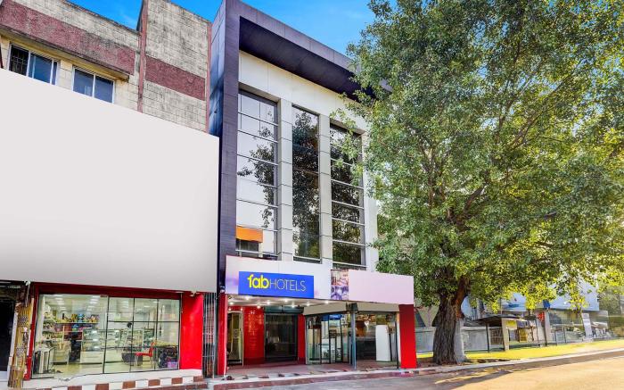 FabHotel New Olive Residency