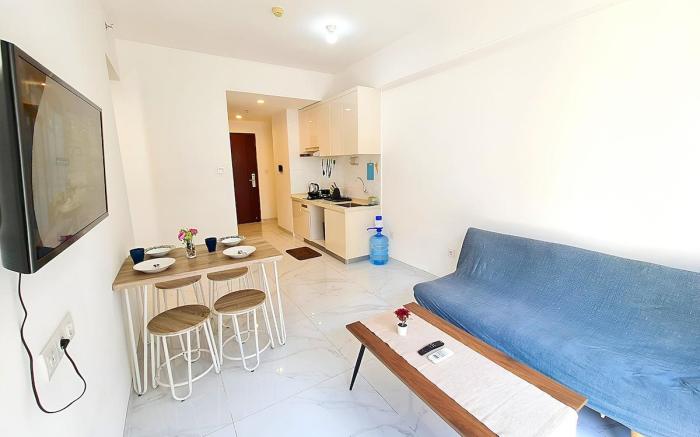 Apt skyhouse 2BR BSD w/, cozyset, wifi  by LS