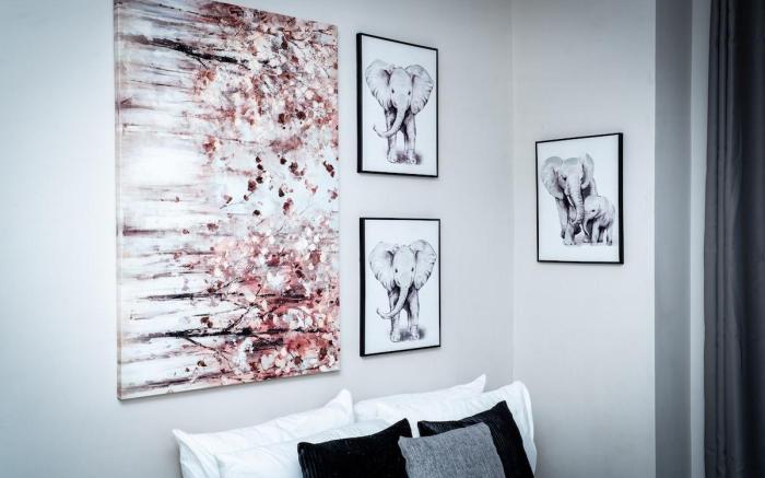 2BD | Ocean Terminal | Tram to Airport | Sleeps 4