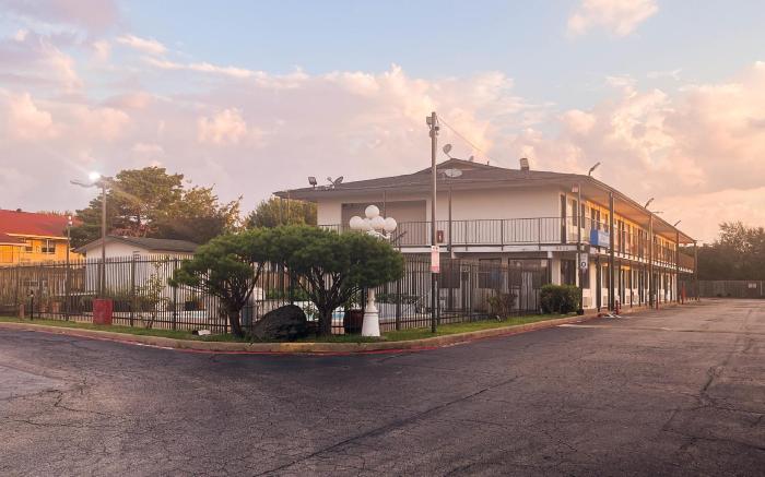 Motel 6 Dallas, TX – St. Augustine / HWY 175