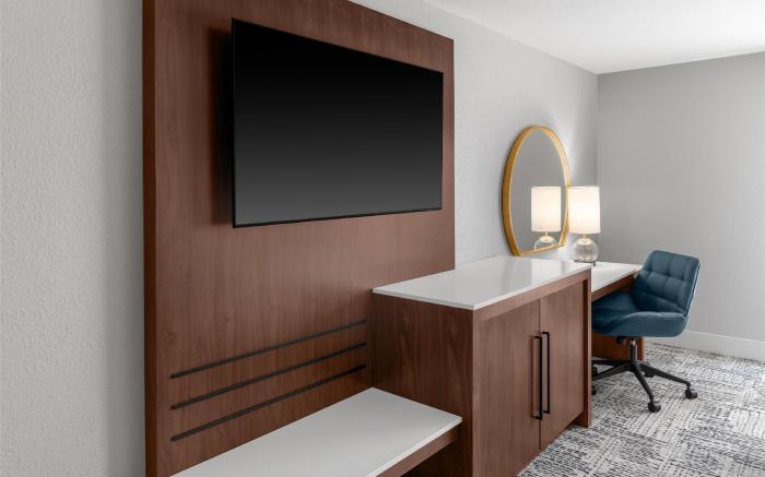 DoubleTree by Hilton Owatonna