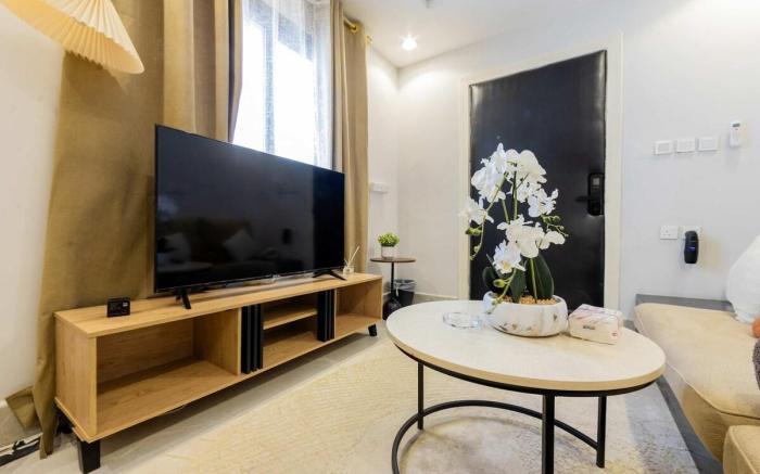 Silkhaus Exclusive 1BDR In Al Ghadeer
