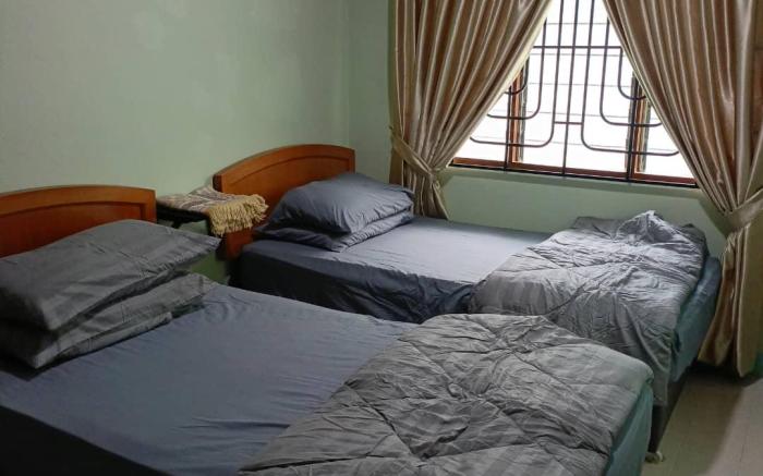 Newly Renovated Terrace House