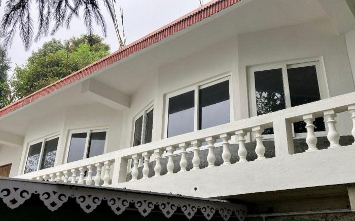 Lemo's Cafe and Homestay