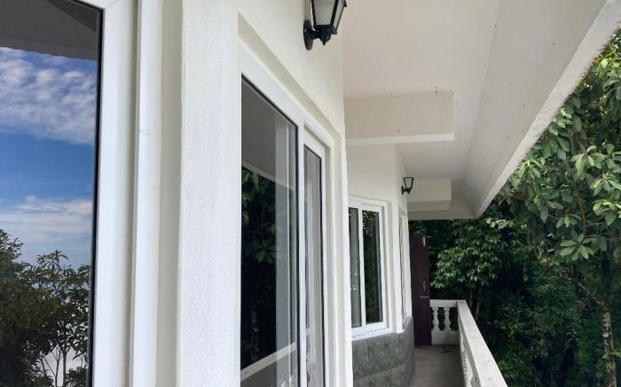 Lemo's Cafe and Homestay