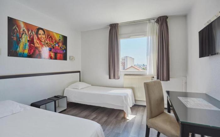 Hotel  Alliance - Proche Paris