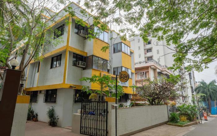 Itsy Hotels Bindra Elite